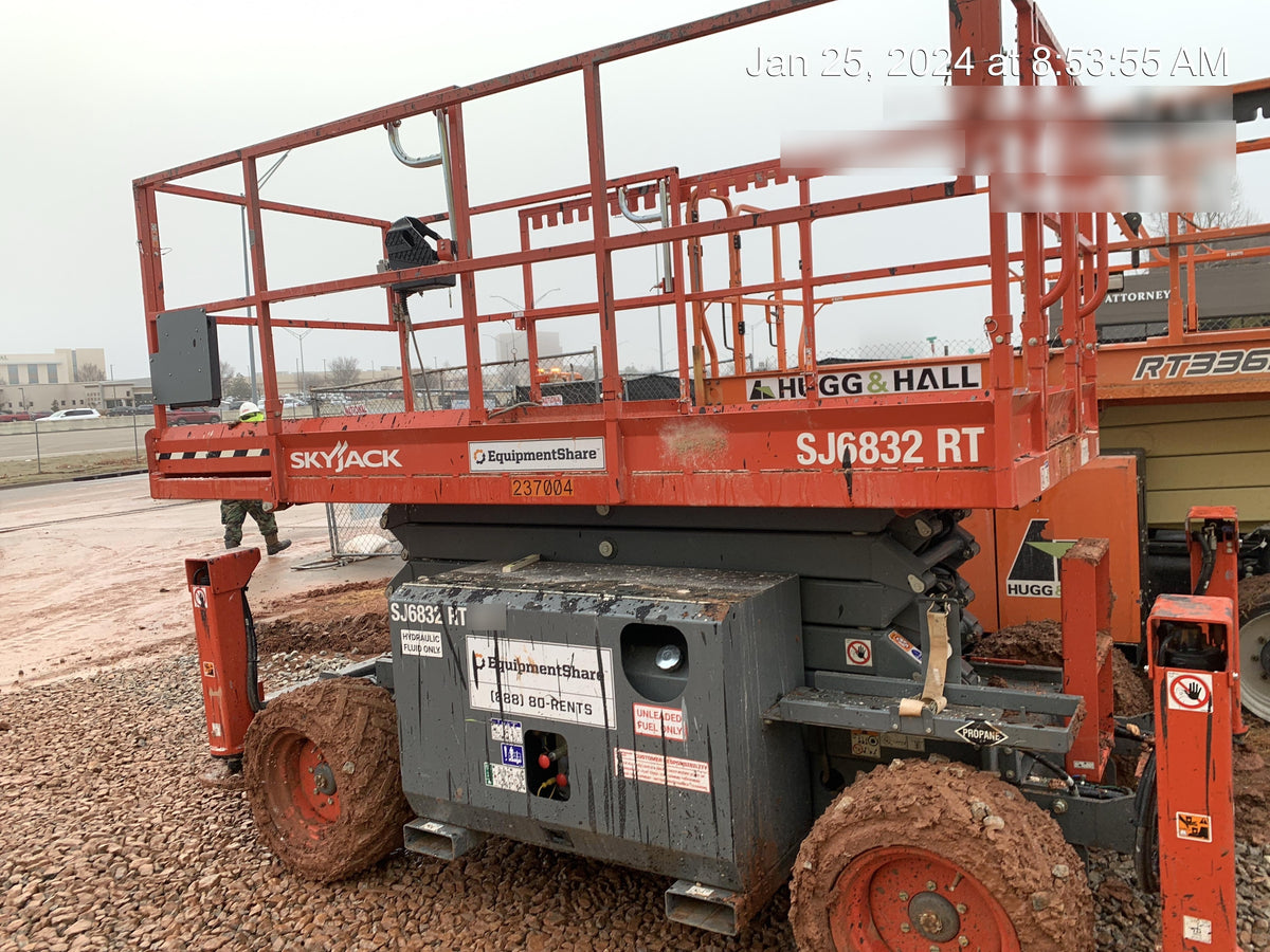 2022 SKYJACK SJ6832 RT