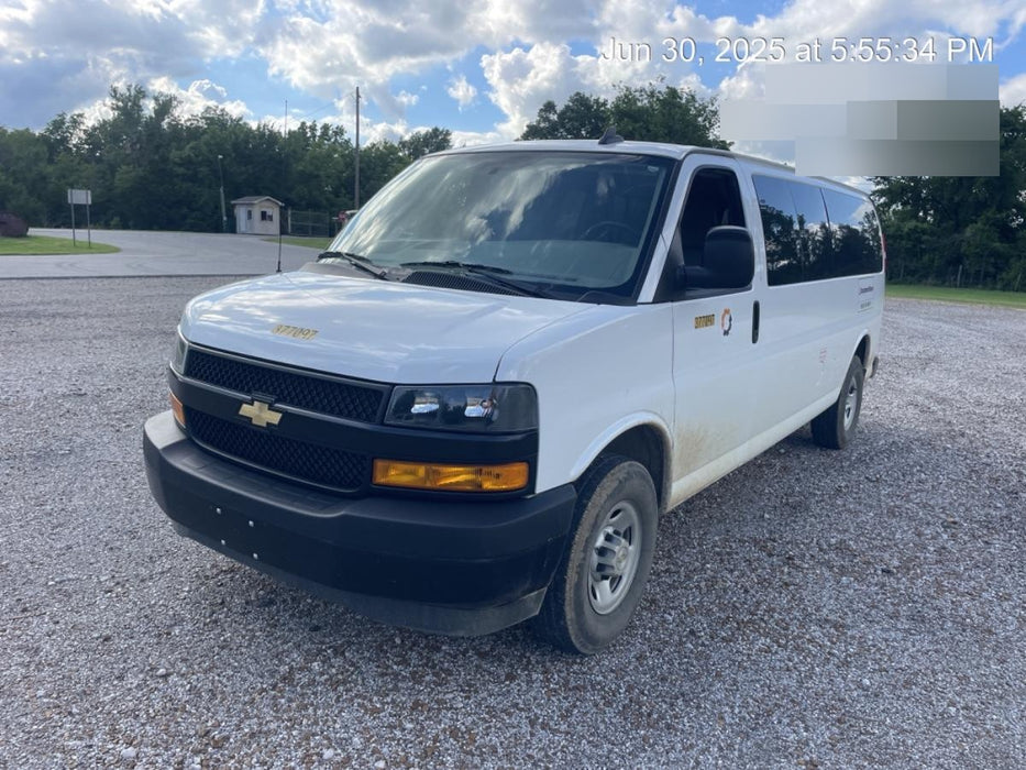 2023 CHEVROLET Express Van - Rental