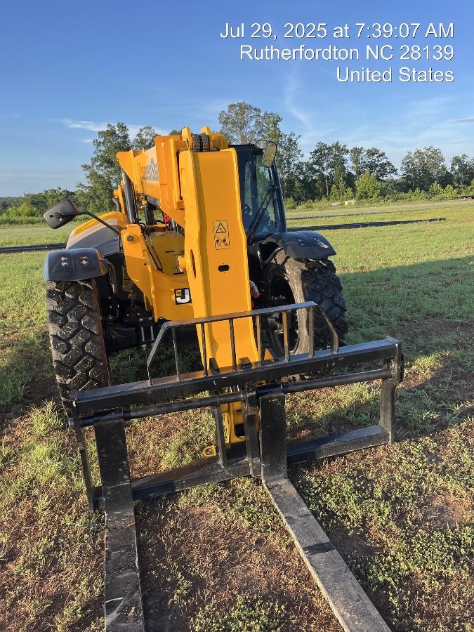 2025 JCB 509-42
