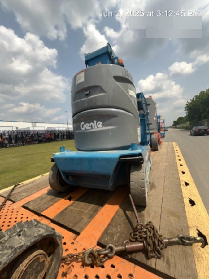 2020 GENIE GR-26J