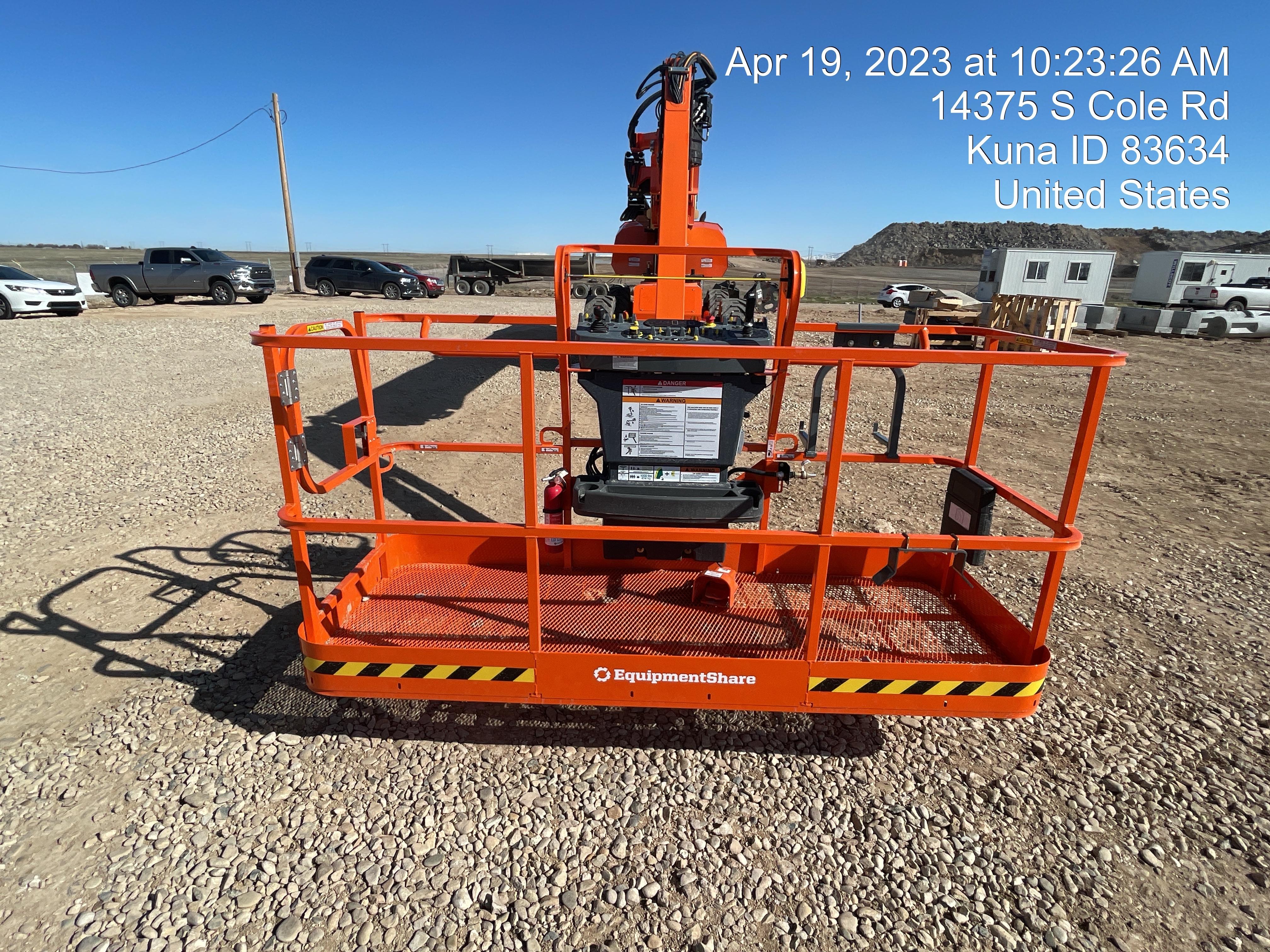2023 JLG 1200SJP