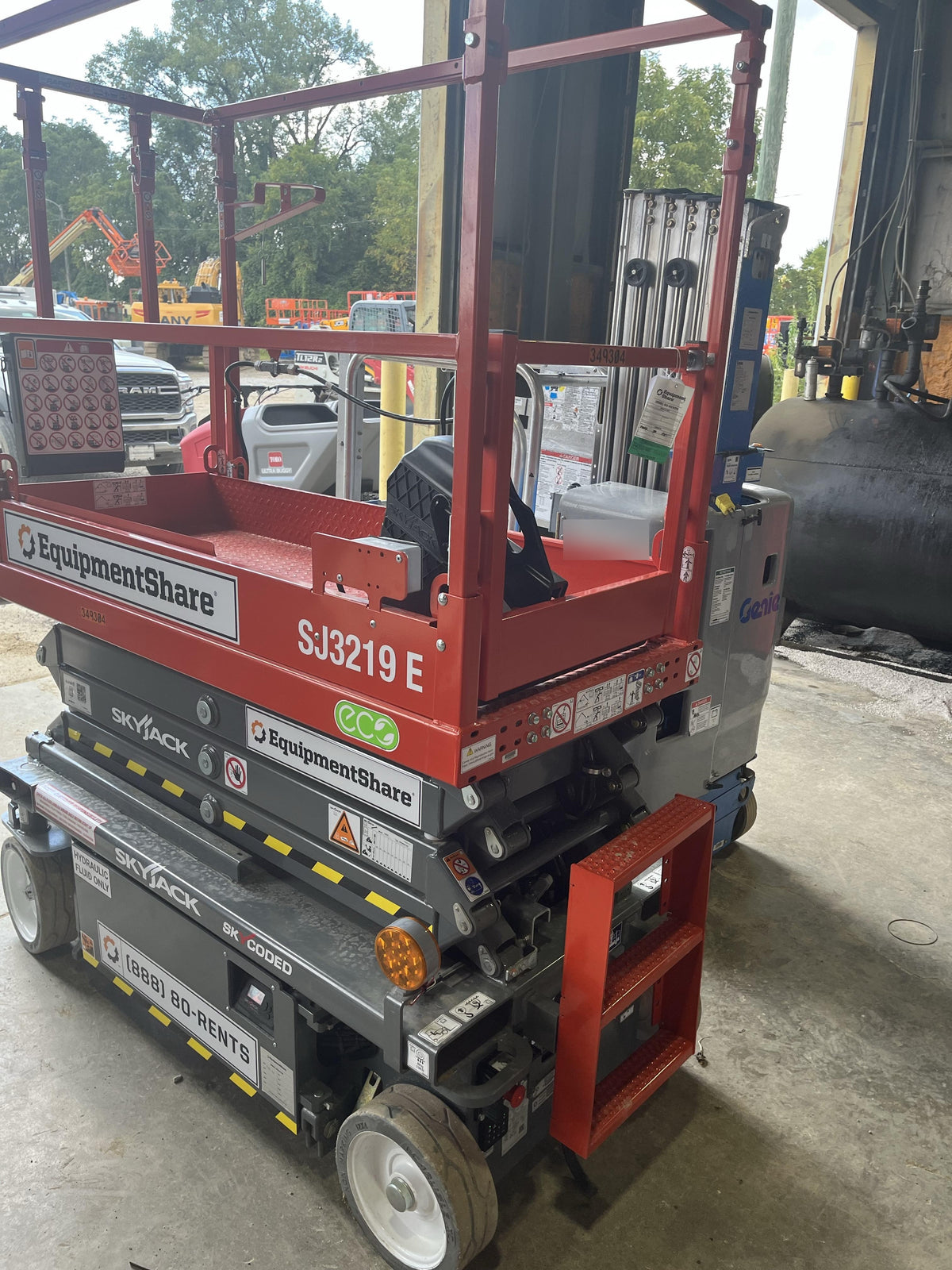 2023 SKYJACK SJ3219