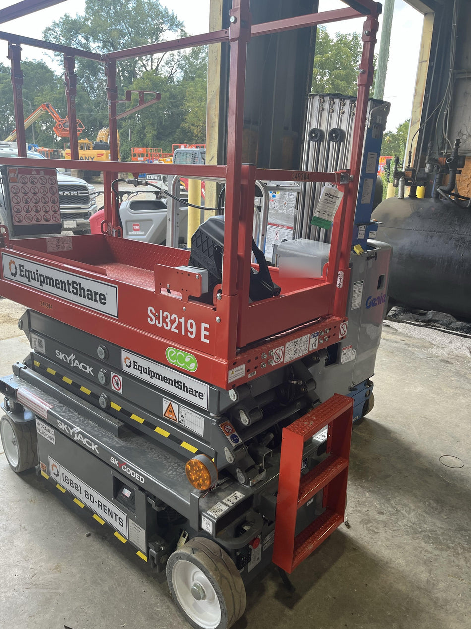 2023 SKYJACK SJ3219