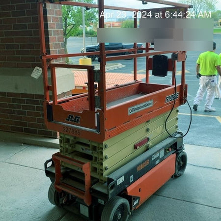 2022 JLG R1932