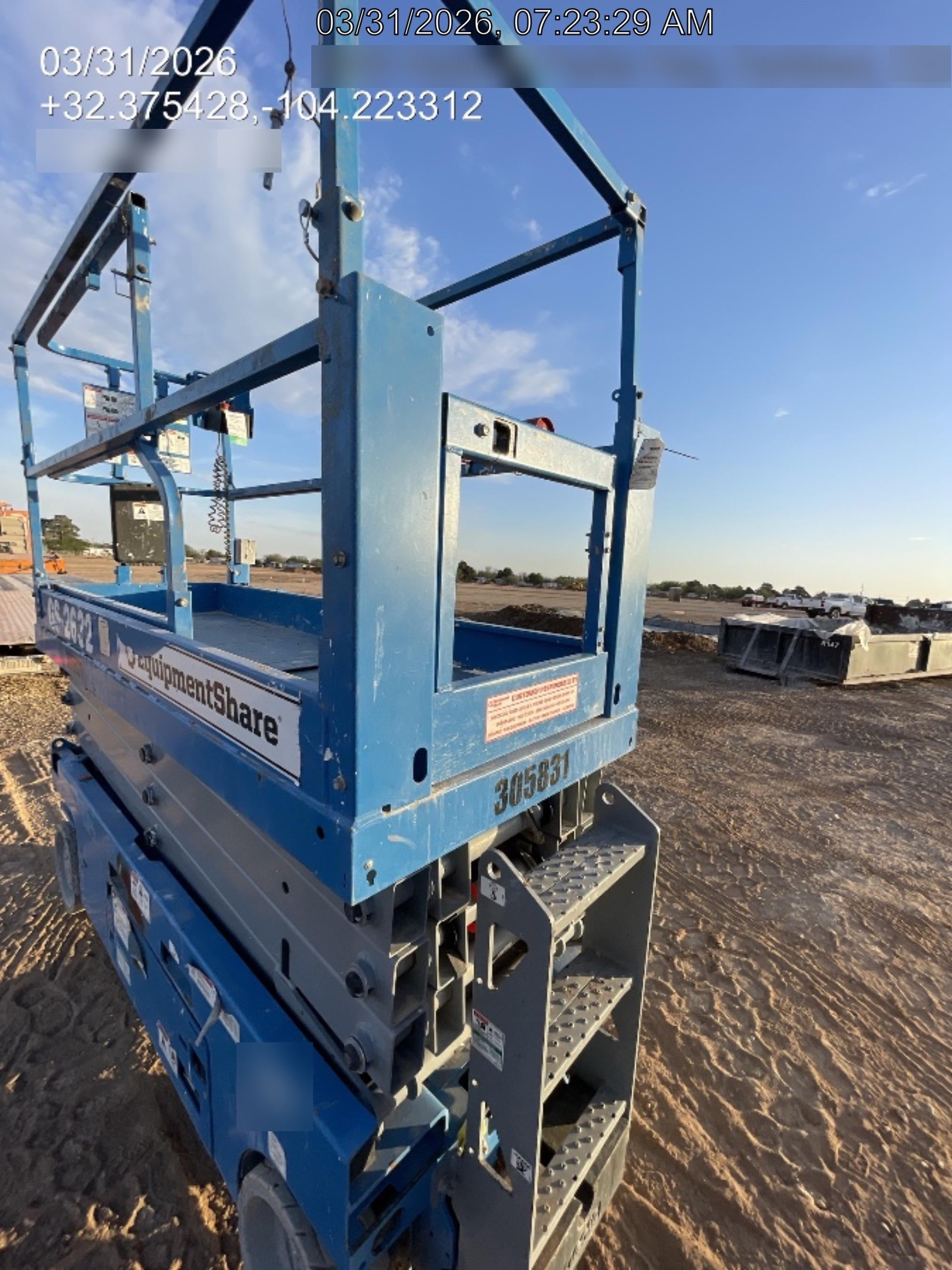 2023 GENIE GS-2632