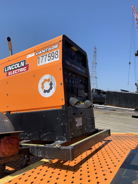 2021 Lincoln Electric Vantage 322 Vantage 322 Ready Pak 3 w/ Decals, ORANGE (includes trailer, cable rack, fender light kit) NO Telematics