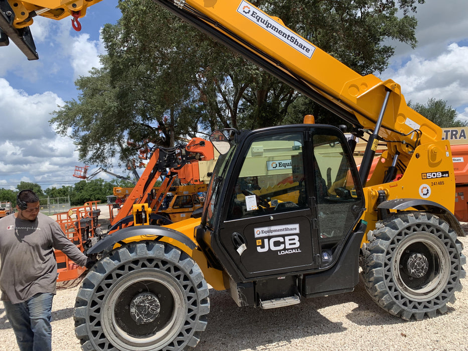 2022 JCB 509-42
