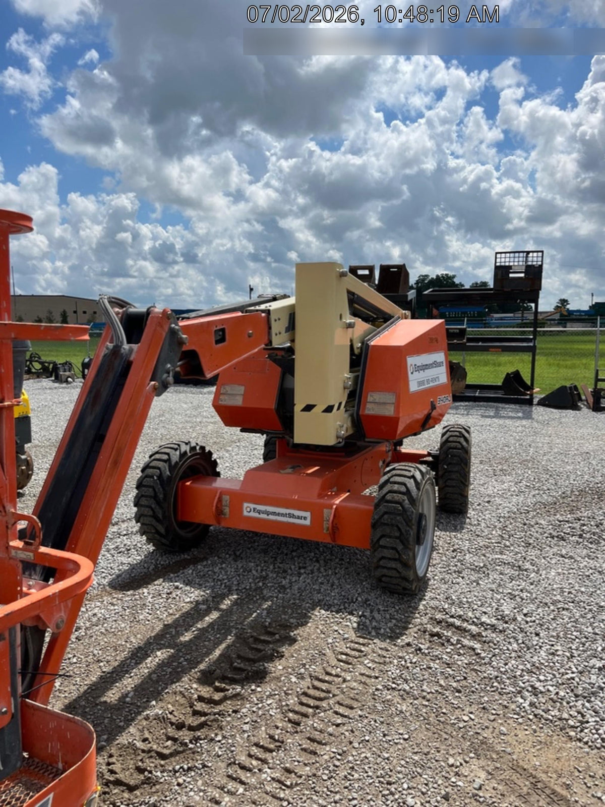 2022 JLG 340AJ