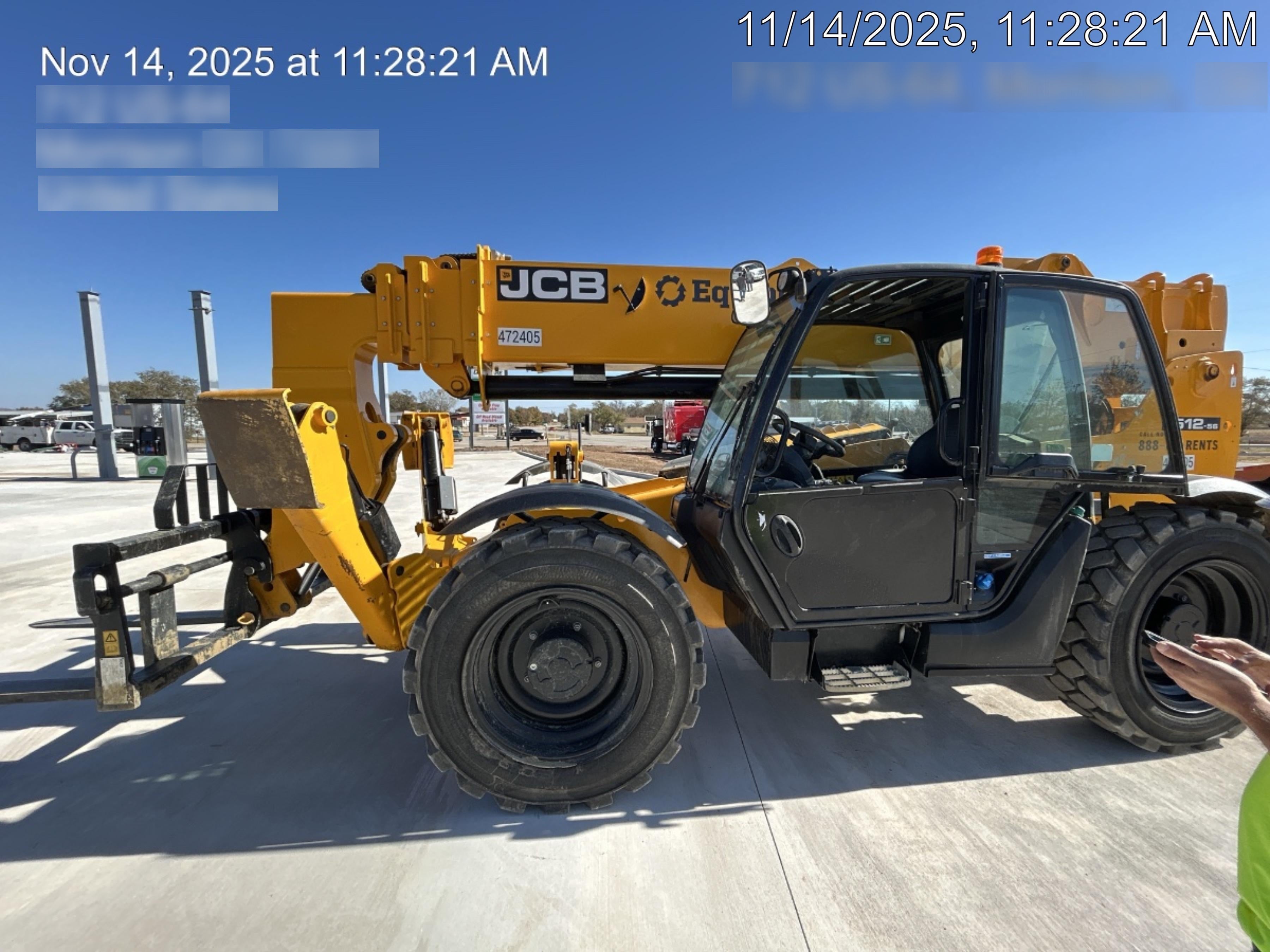 2025 JCB 512-56