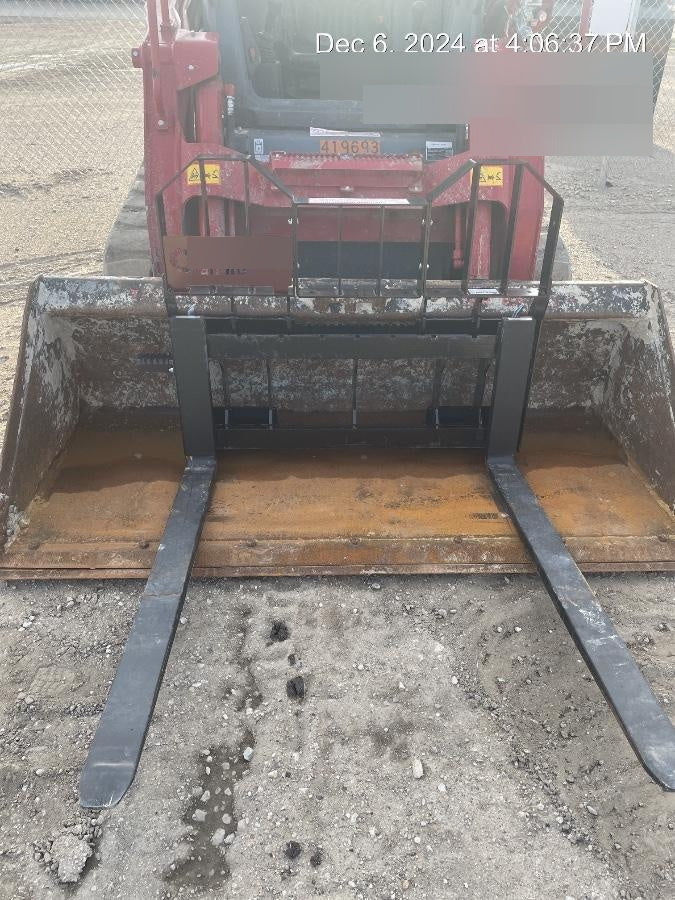 2024 TAKEUCHI TL12R2-R