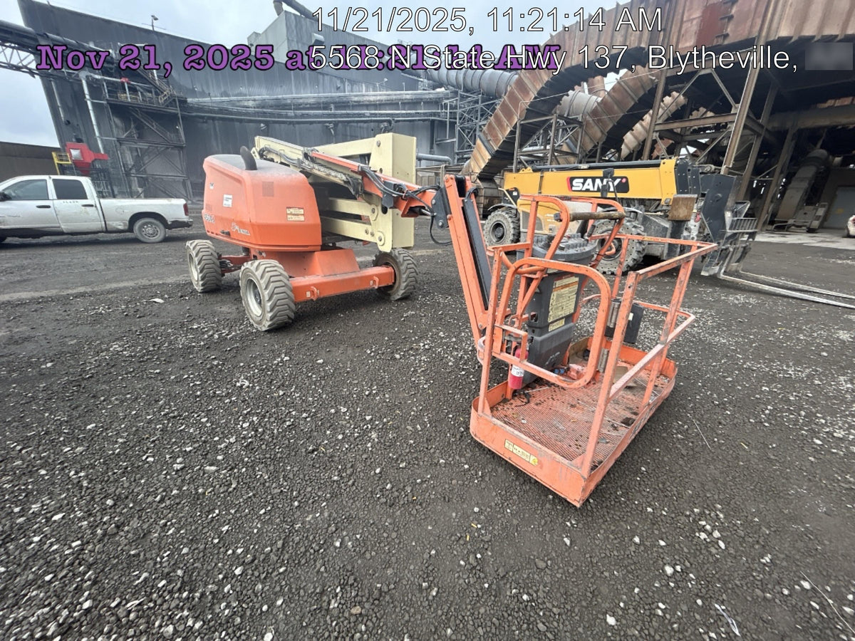 2019 JLG 450AJ