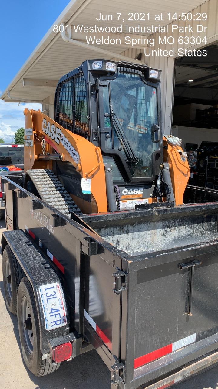2021 CASE TR270B