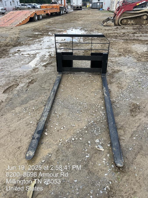 2025 ARROW MATERIAL HANDLING F5100CB - 72"