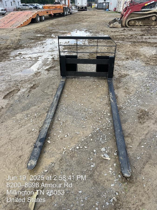 2025 ARROW MATERIAL HANDLING F5100CB - 72"