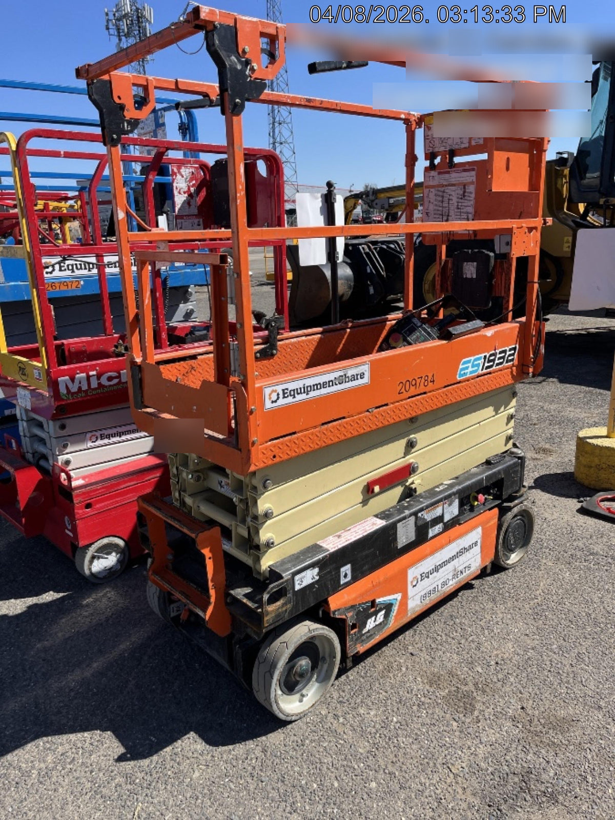 2022 JLG ES1932