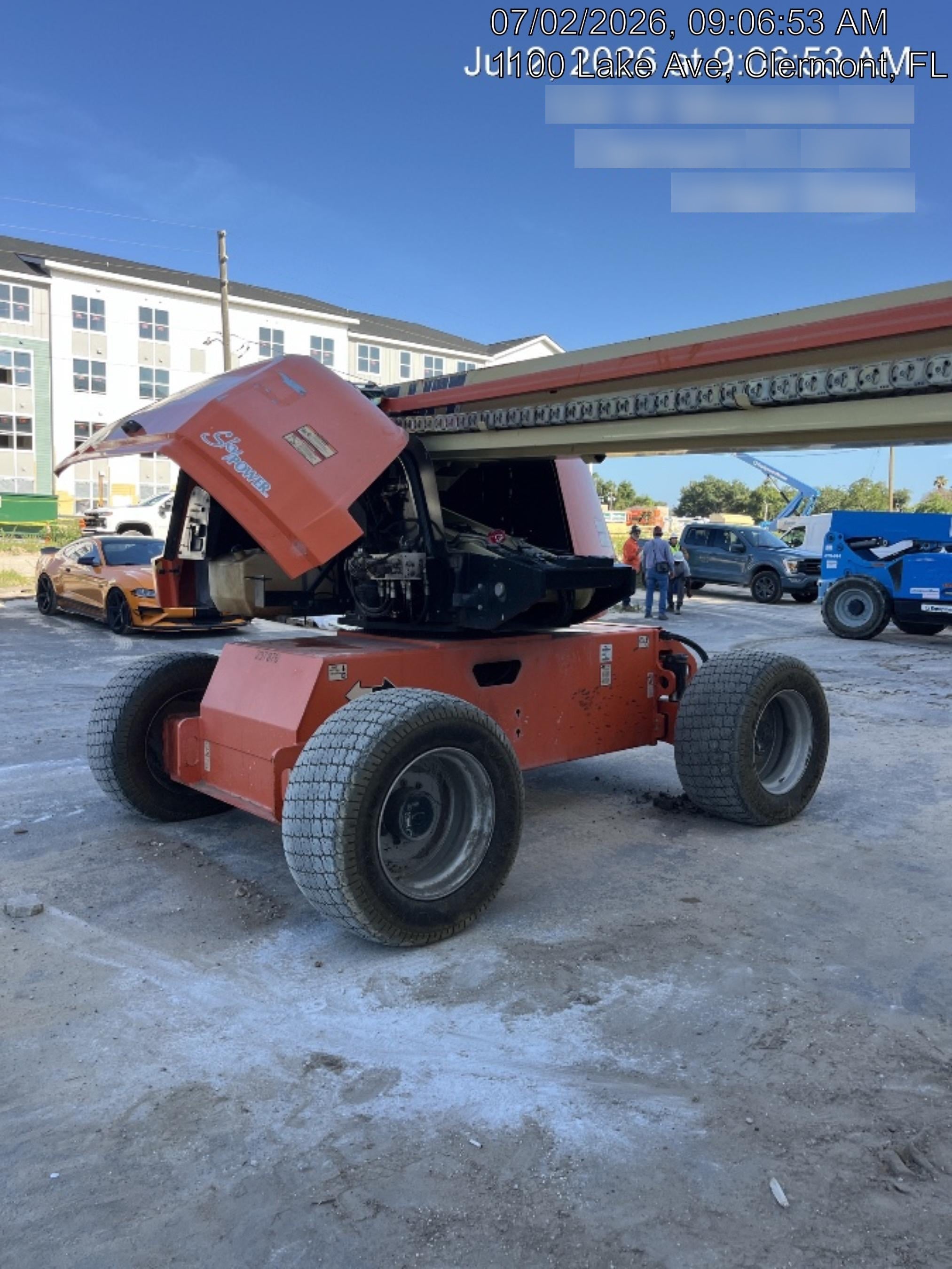 2022 JLG 660SJ