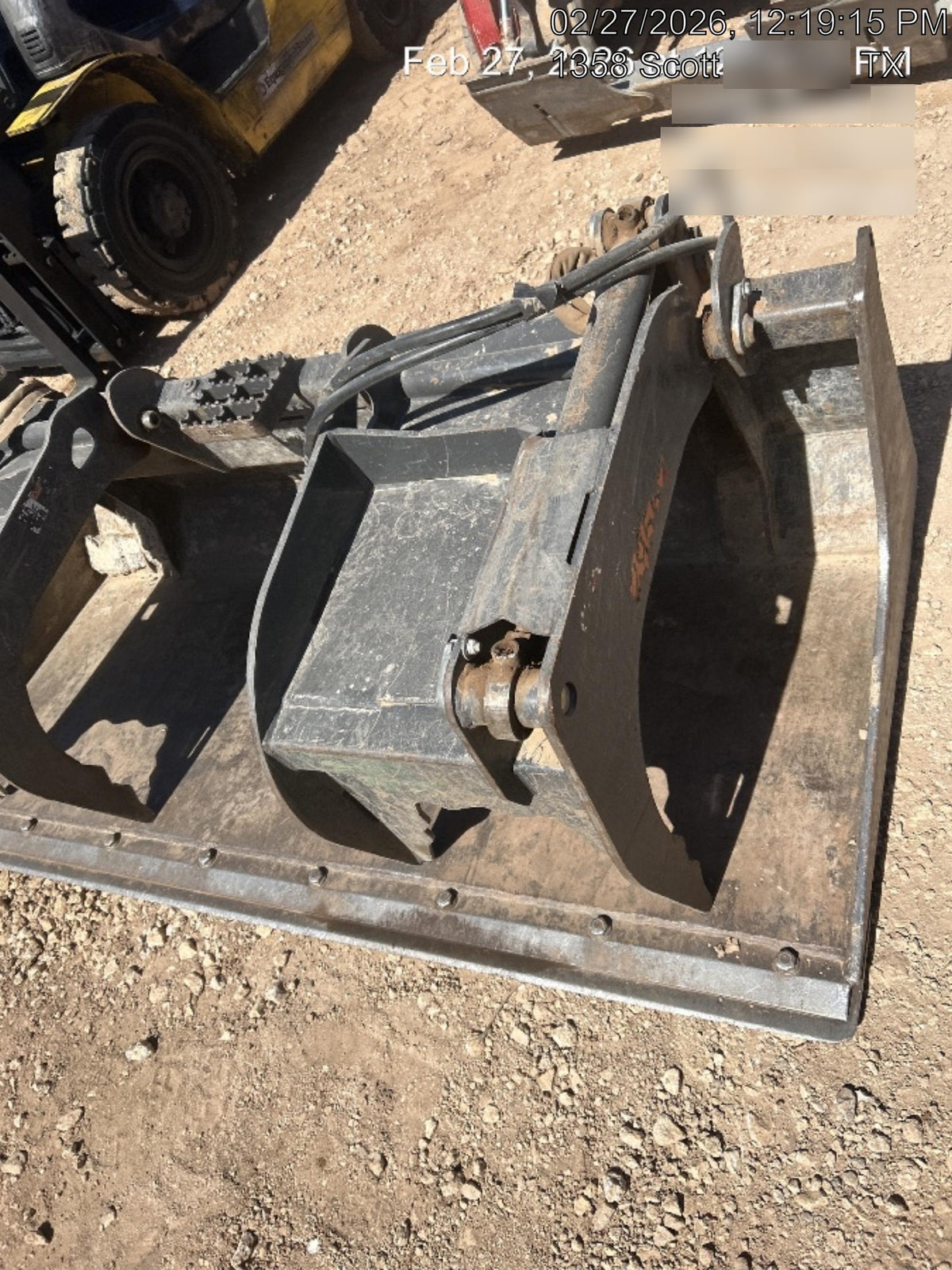 2019 PALADIN 76" Scrap Grapple Bucket - Paladin