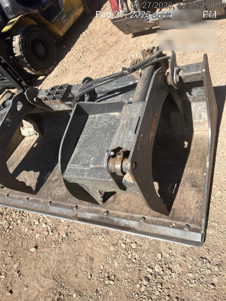 2019 PALADIN 76" Scrap Grapple Bucket - Paladin
