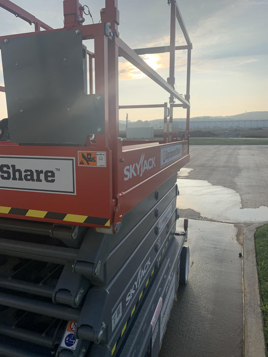 2022 SKYJACK SJ4740