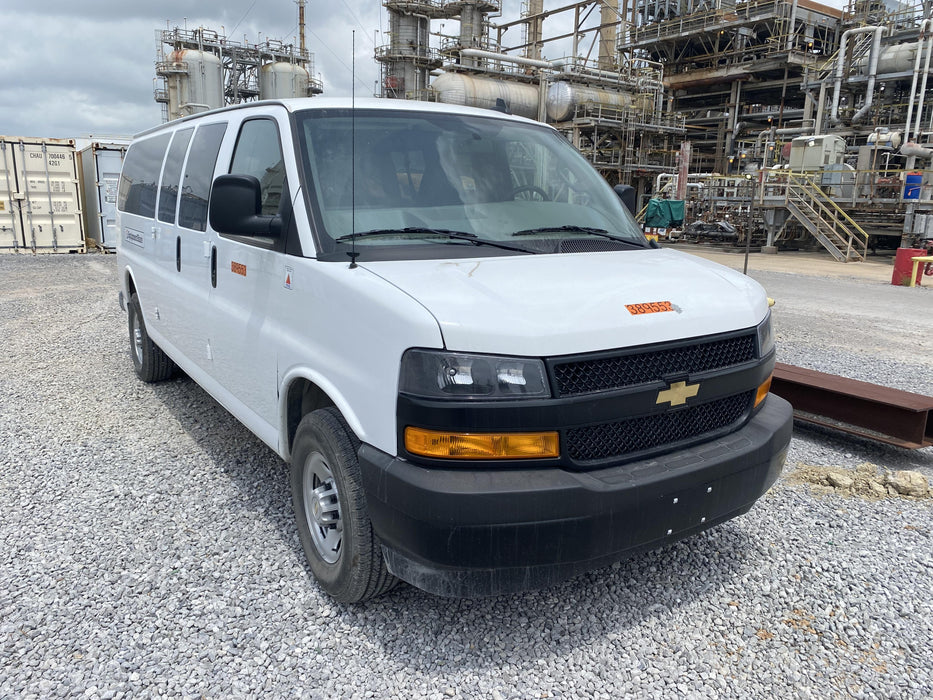 2023 CHEVROLET Express Van - Rental