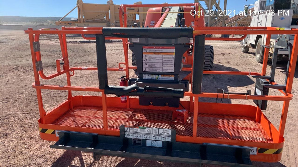 2021 JLG 600S