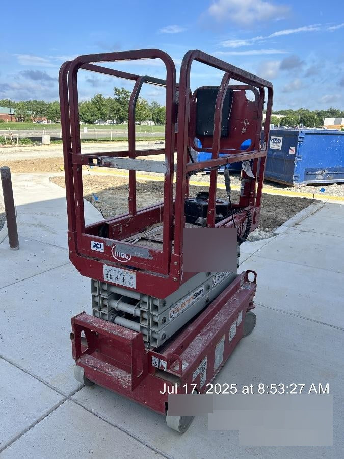 2019 MEC 1330SE MEC 1330SE w/ES Track Hardware, Full Extended 2 Year Warranty