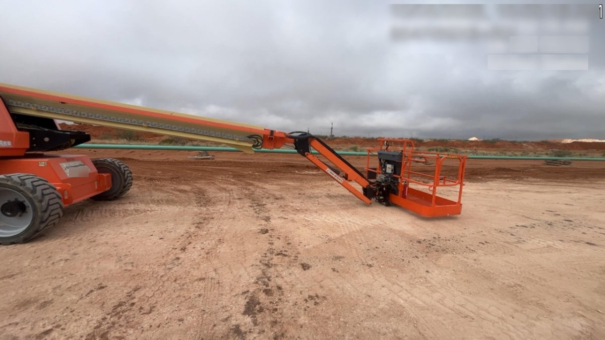 2020 JLG 660SJ