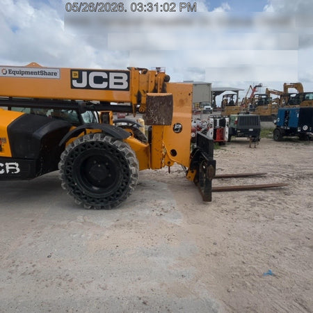 2022 JCB 510-56