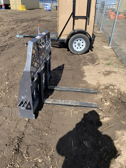 2020 PALADIN 48" Pallet Forks - Paladin