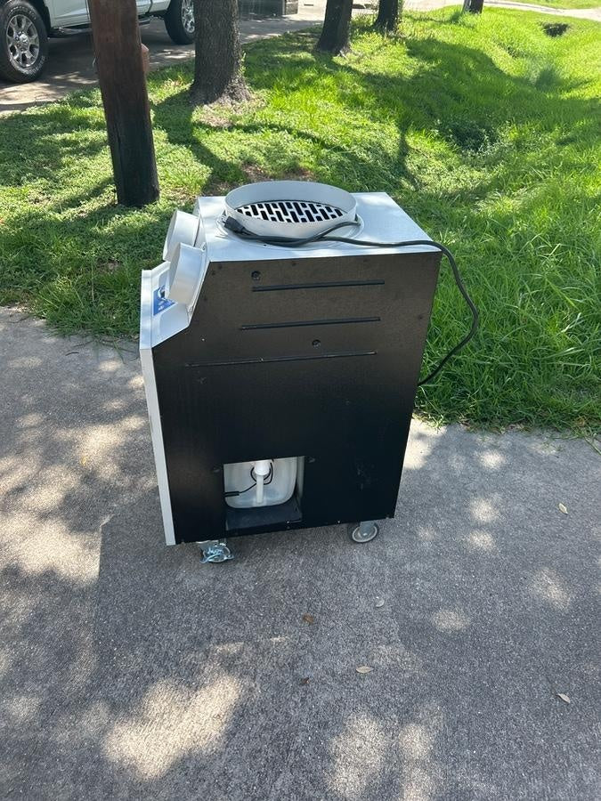 2022 KWIKOOL KPAC1411-2