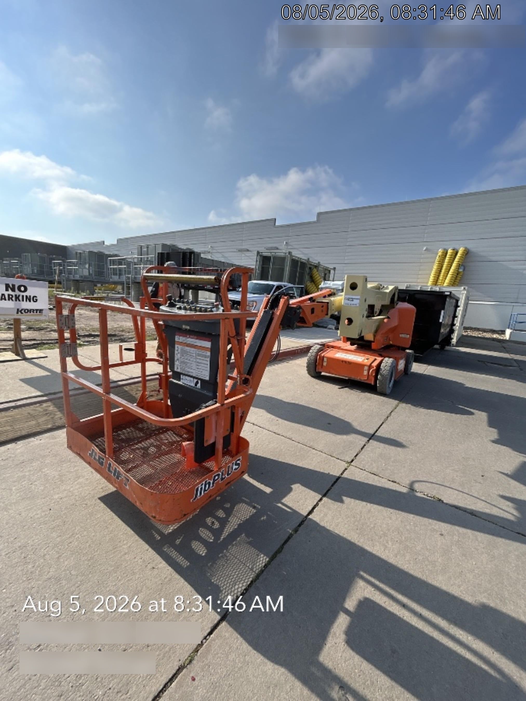 2019 JLG E400AJPN