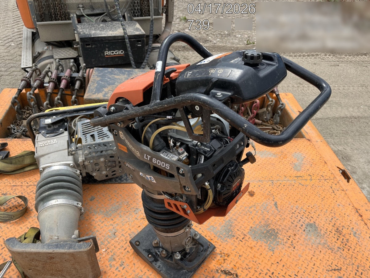 2025 HUSQVARNA LT6005