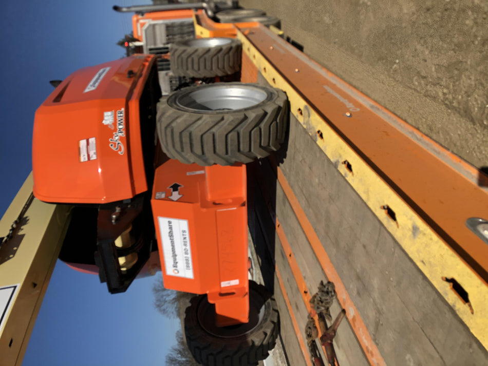 2021 JLG 660SJ