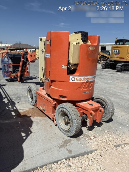 2019 JLG E300AJP