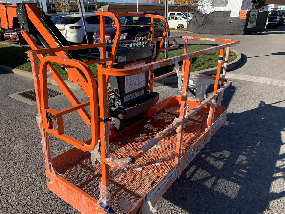 2021 JLG 860SJ