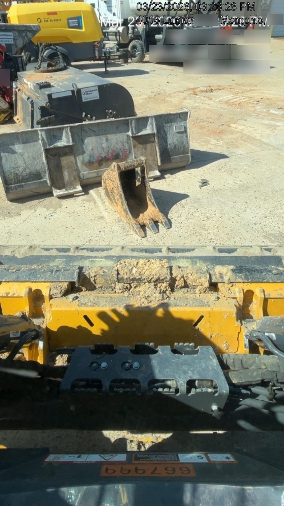 2025 TAKEUCHI 18" HD Bucket - Takeuchi