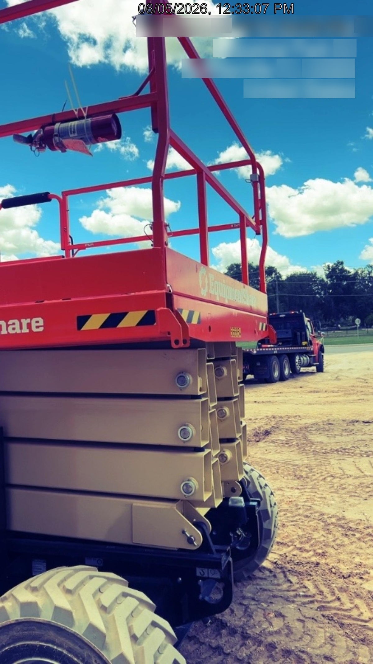 2025 JLG RT4394