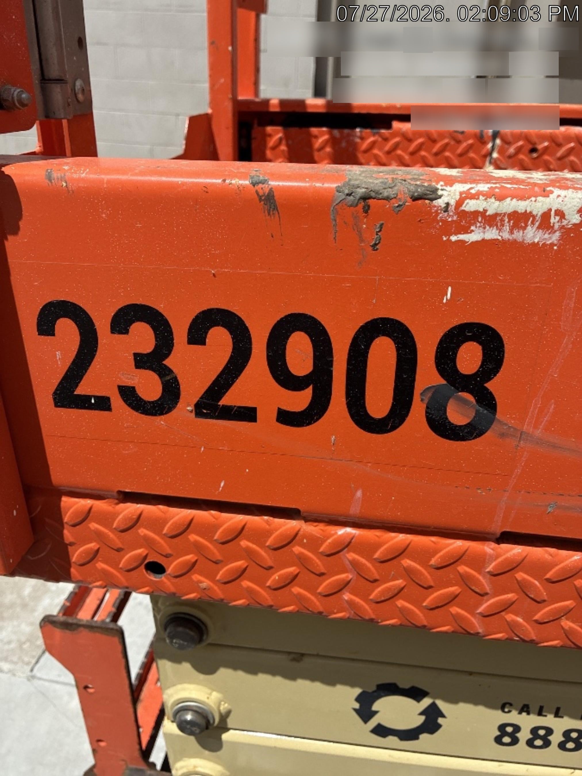 2022 JLG ES1932