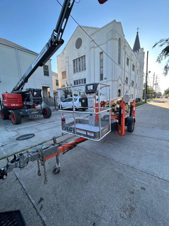 2022 JLG T350