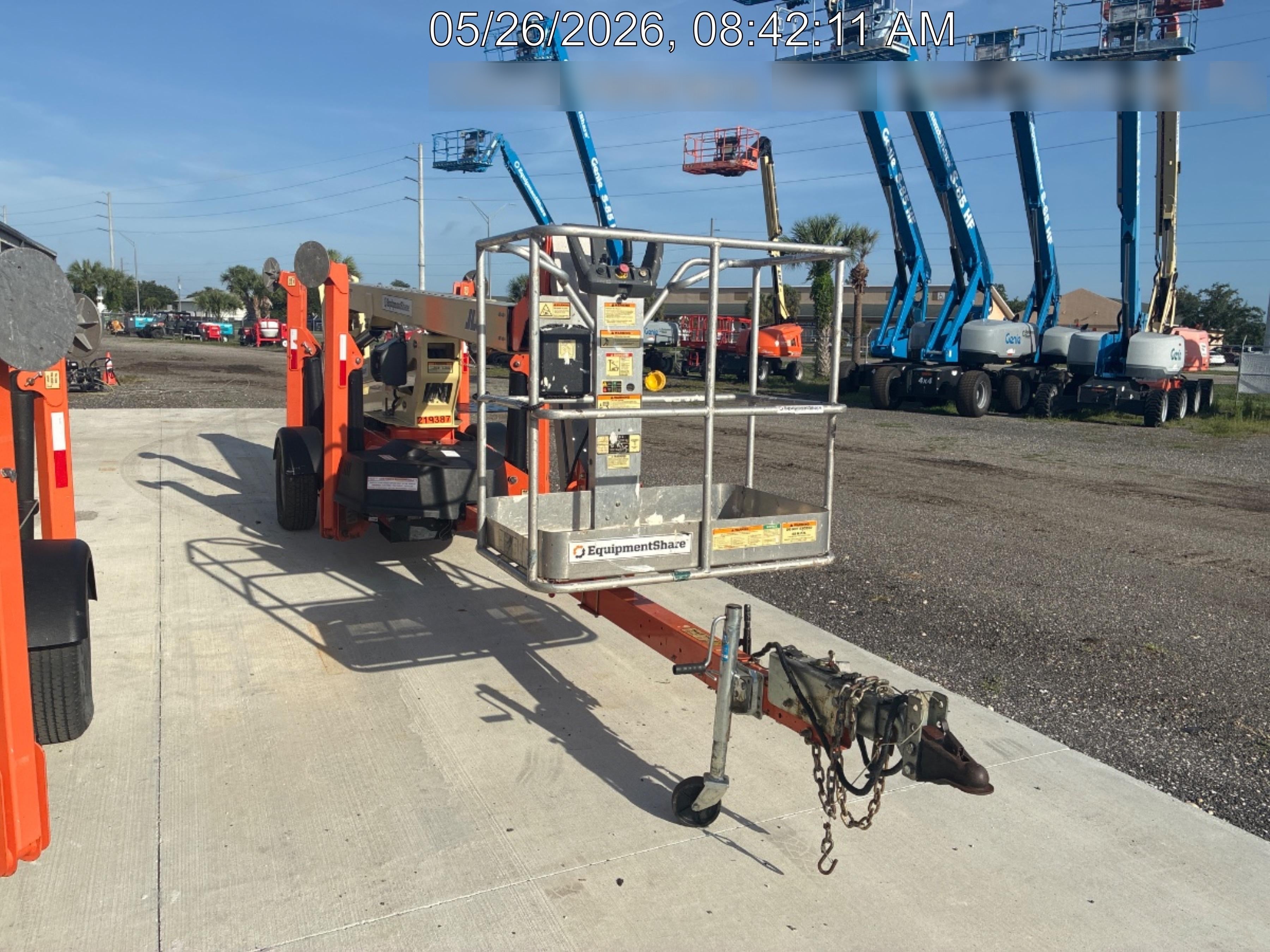 2022 JLG T500J