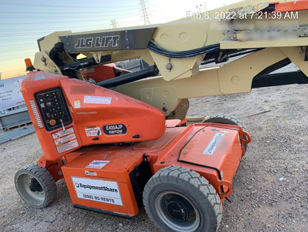 2019 JLG E400AJP