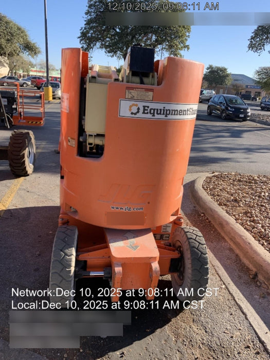 2019 JLG E300AJP