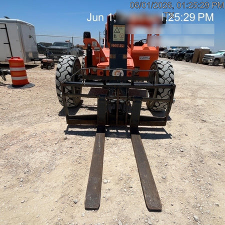 2022 SKYTRAK 8042