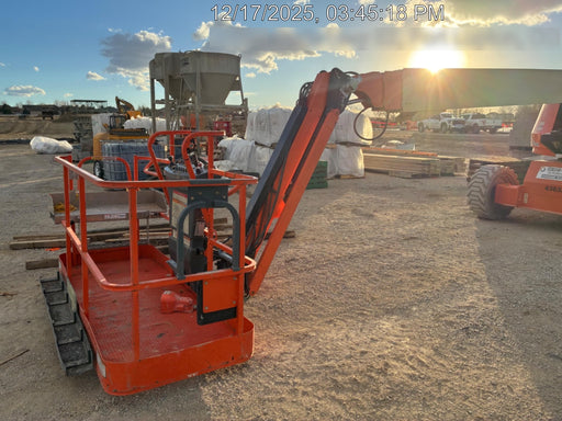 2019 JLG 660SJ