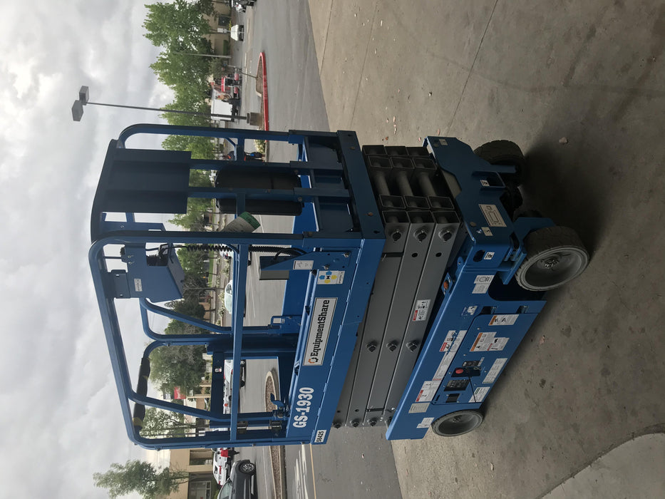 2019 Genie GS-1930 Half Height Swing Gate, 800W Inverter