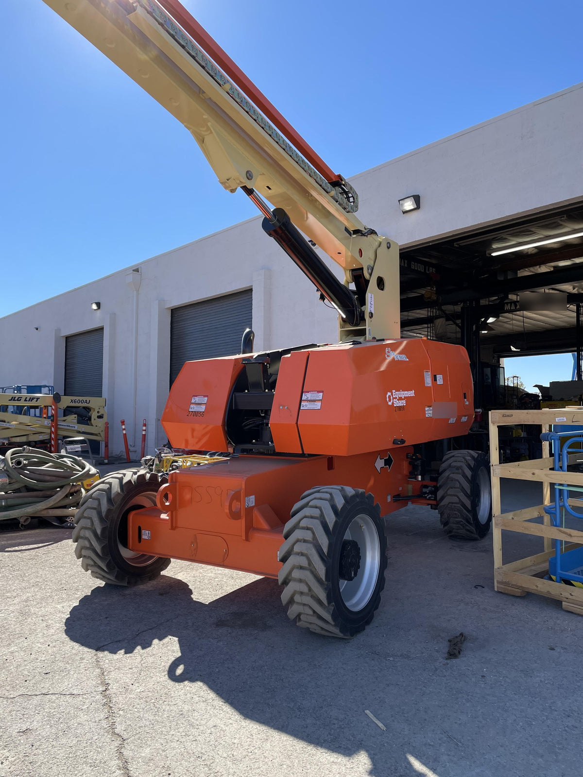 2022 JLG 860SJ