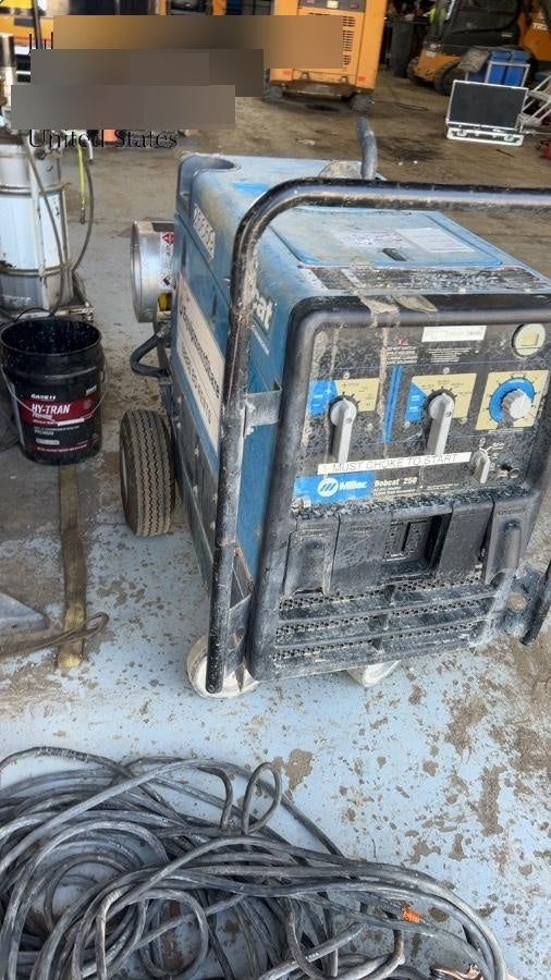 2019 Miller Electric BOBCAT 250 LP/Propane, Running Gear, Tank Bracket, Hose