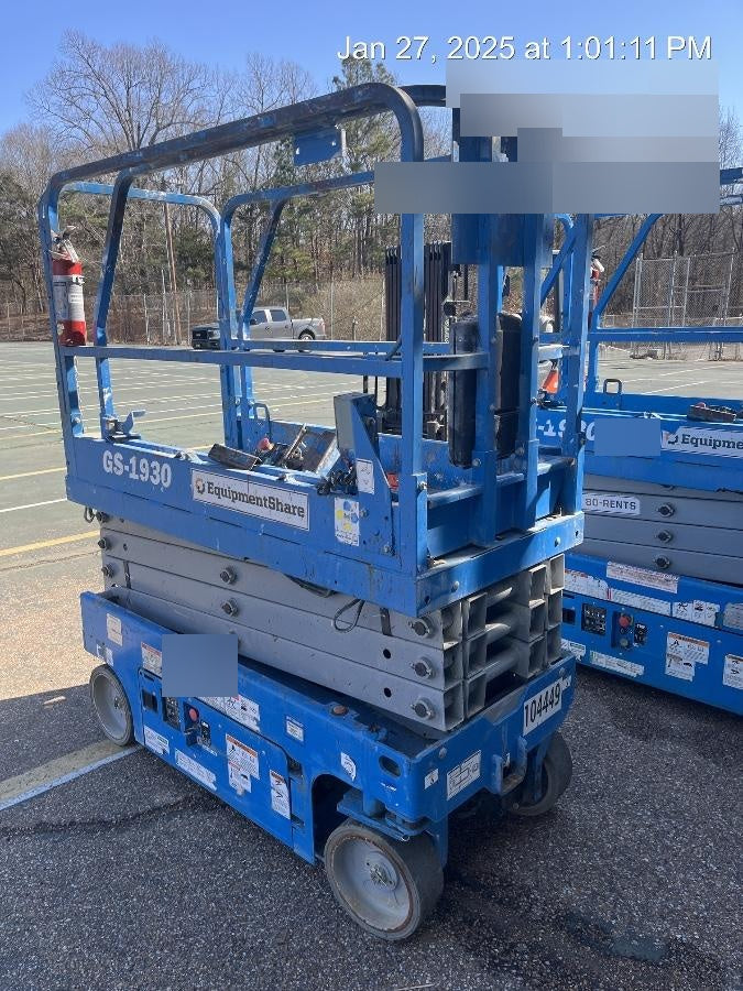 2020 Genie GS-1930 Fixed rails with chain entry gate - Pre A92.20