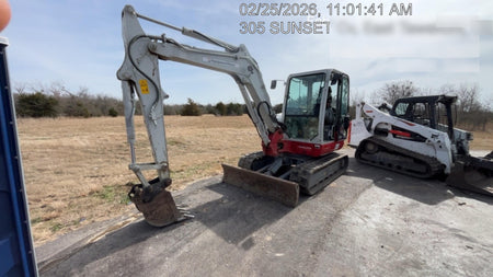 2024 TAKEUCHI TB250-2CR