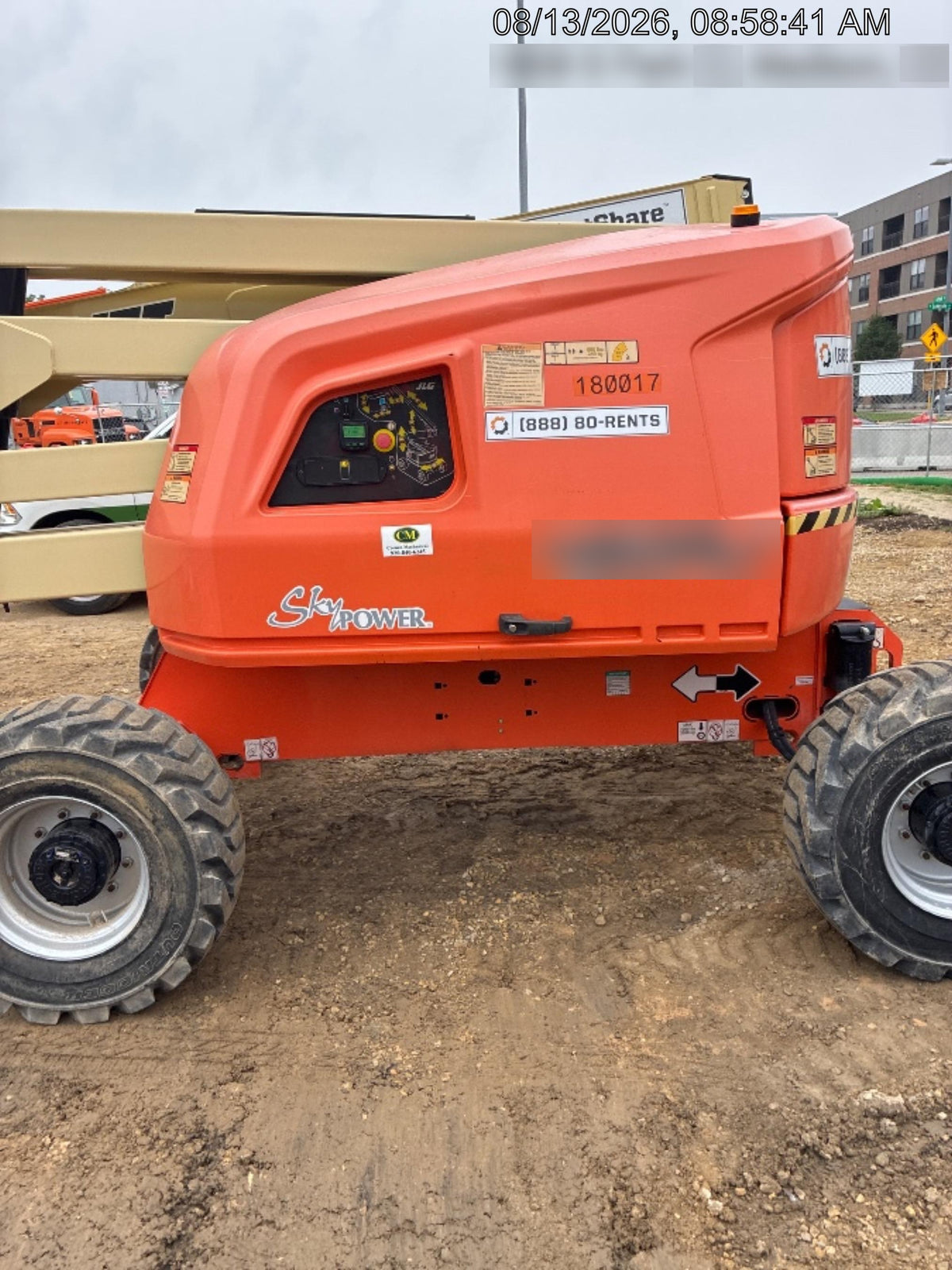 2021 JLG 450AJ